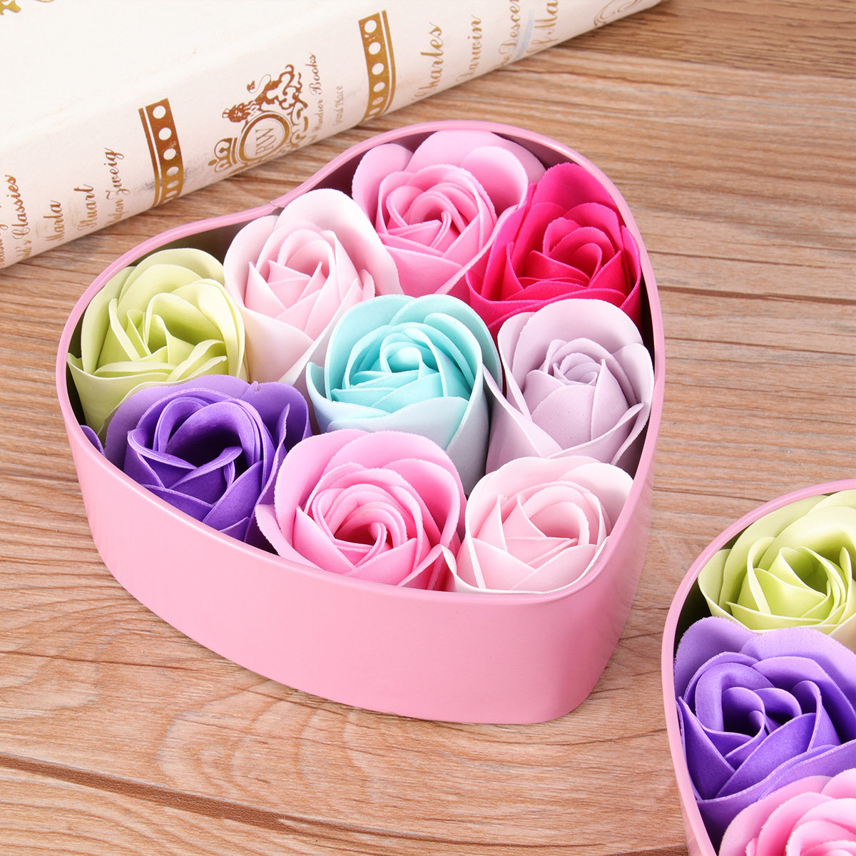 Zarif Kalp Şeklinde Teneke Kut - Luxury Rose Skincare incelemesi ve fiyatı
